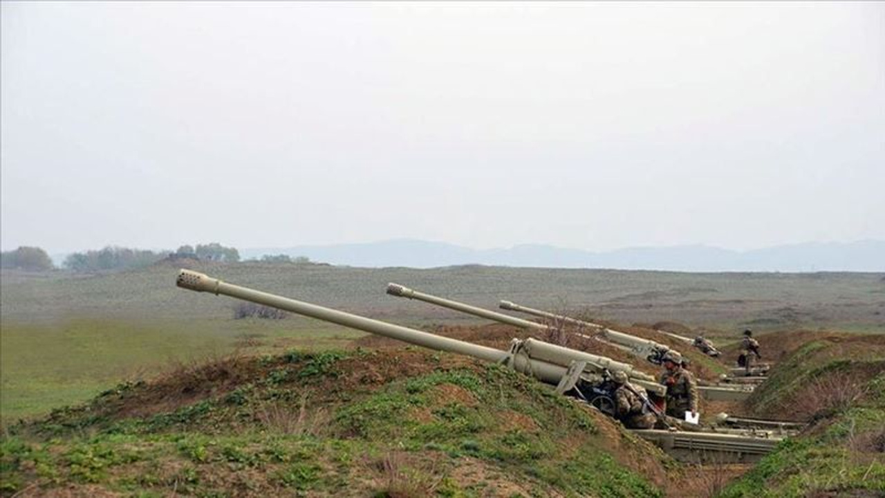 Ermenistan Azerbaycan mevzilerine yeniden saldırdı